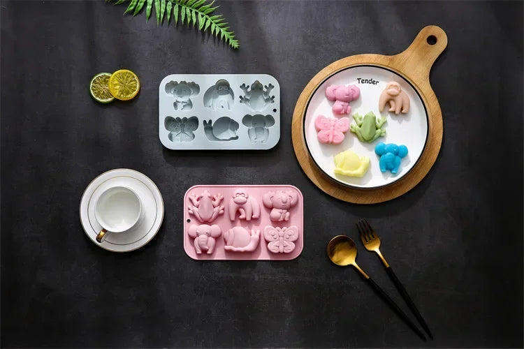 6 Cavity Cartoon Animal Silicone Mold Candy Jelly Ice Cube Soap