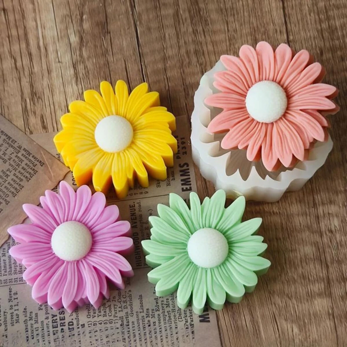 3D Sunflower Silicone Candle Mould for Candle Making Soap Resin Art & DIY Crafts