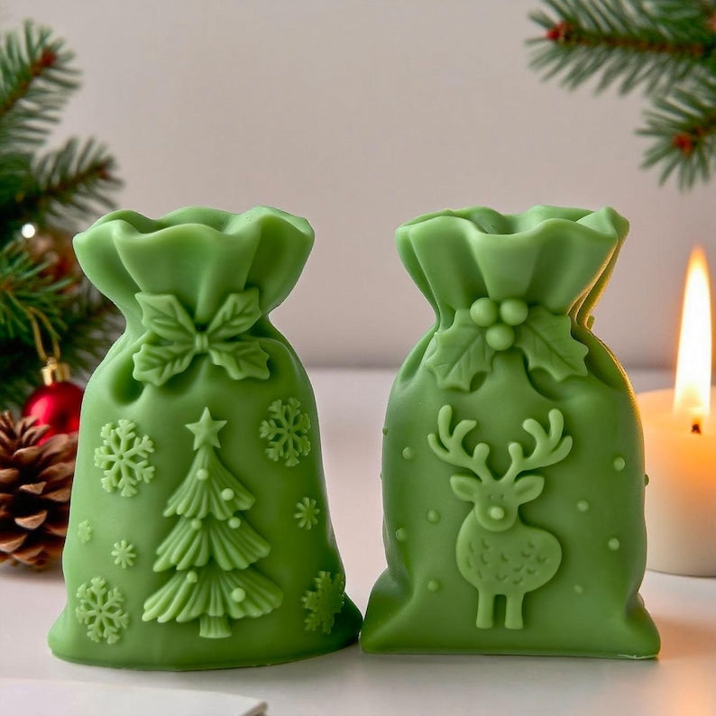 (2 SET) Design 3D Christmas Reindeer Gift Bag Silicone Candle Mould for Festive Decor and Gifts