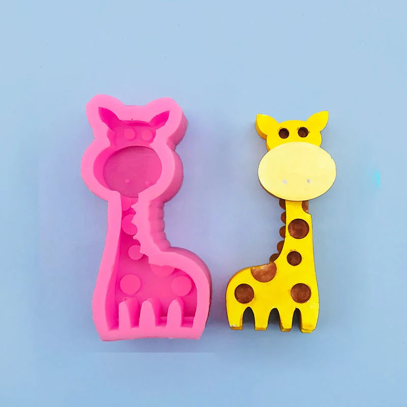 3D Giraffe Silicone Mold for Candle Making, Soap Making Resin Art & DIY Decorative Crafts