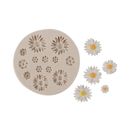 13 Cavity Multi Size Daisy Flower Silicone Mould for Fondant Chocolate Cake Decorating