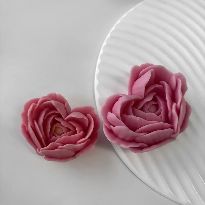 3D Heart-Shaped Rose Petal Silicone Candle Mold Aroma Candles Decorative Crafts & Gifts (Small)