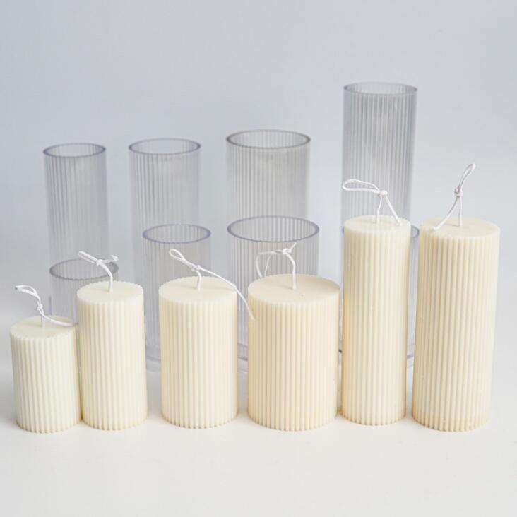 3D Round Long Ribbed Pillar Polycarbonate Candle Mold Long Lasting Candle Output 21.2 CM