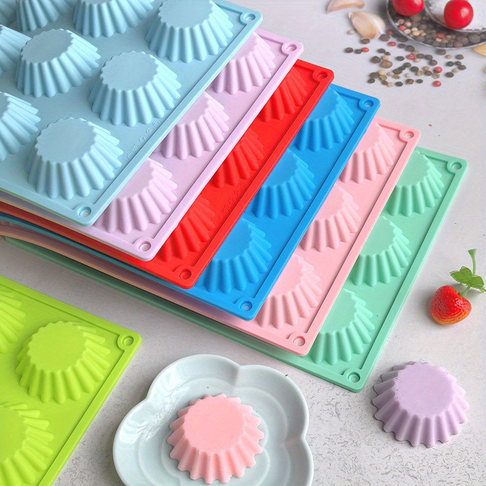 12 Cavity Fluted Cupcake Silicone Mold Cupcakes Chocolate Jelly Pudding Soap