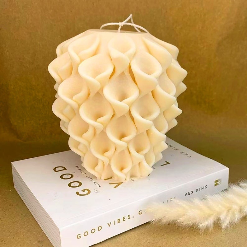 3D Flower Petal Candle Silicone Mould Handmade Candles & Creative Candle Crafting