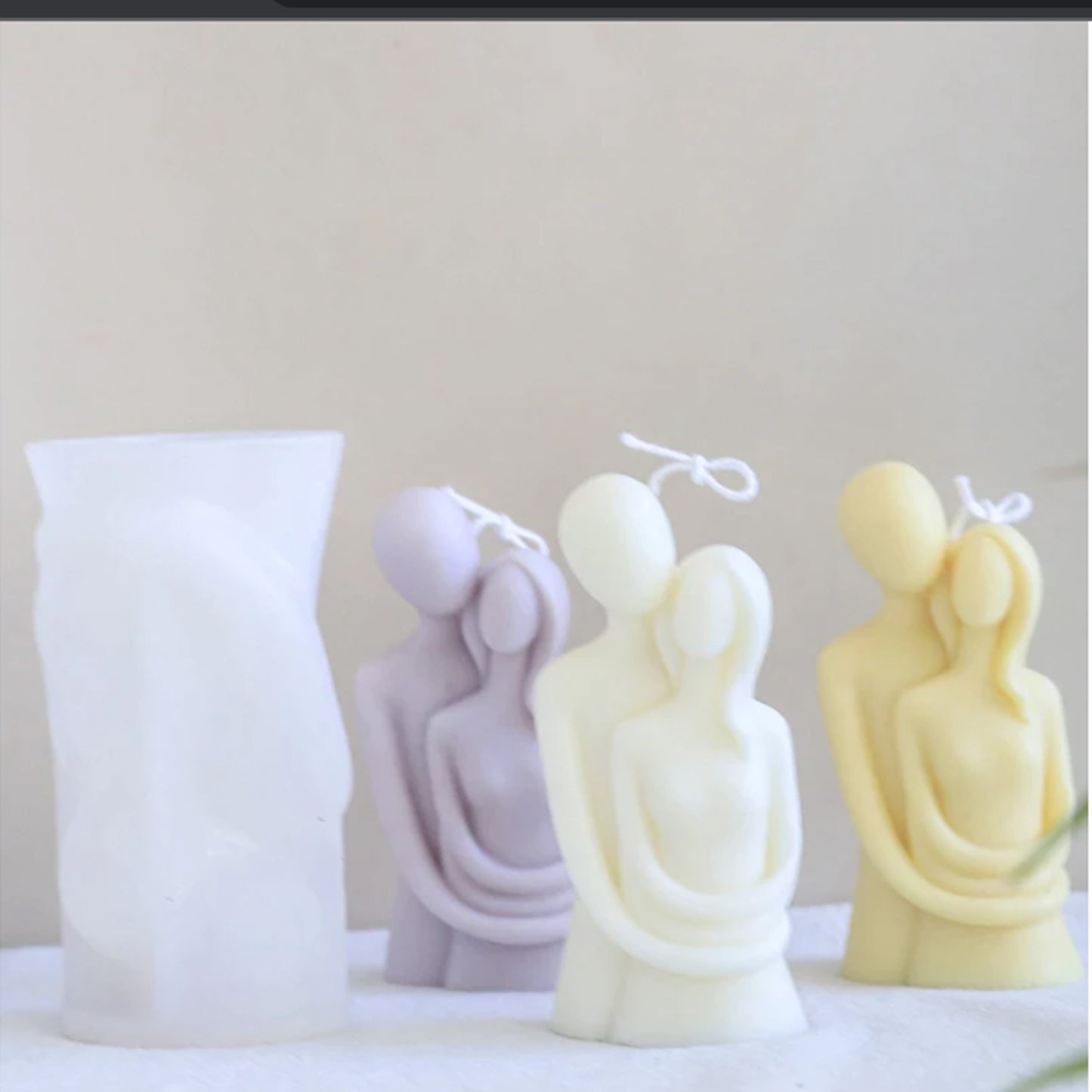 Nordic Style Couple in Hug Statue Silicone Candle Mold for DIY Handmade Epoxy Resin Aromatherapy Candle Plaster Ornaments Mold - UG LAND INDIA