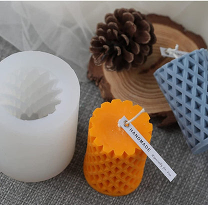 3D Silicone Grid Pattern Cylinder Candle Mould Wax Candle Mold Pillar Candle Mold - UG LAND INDIA