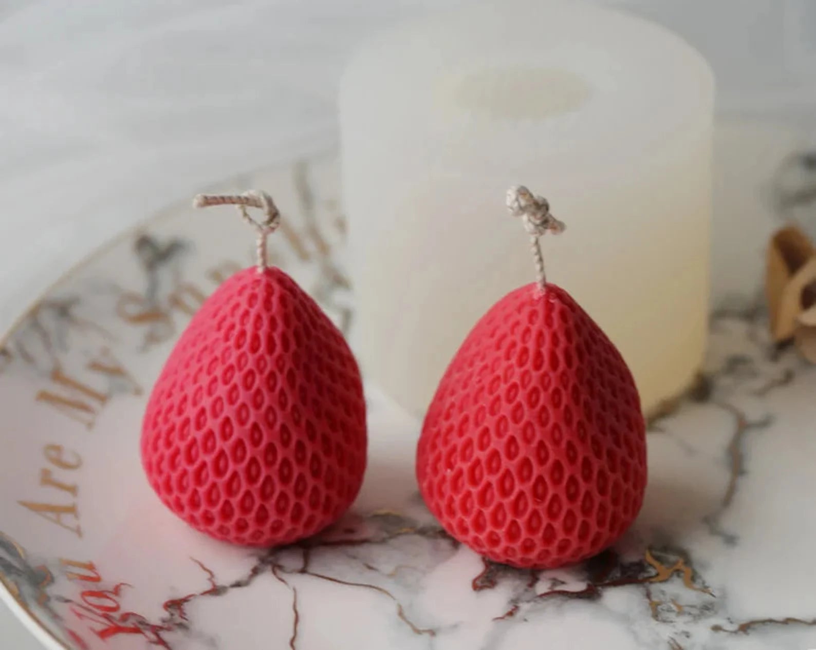 3D Strawberry Shape Aromatherapy Candle Molds Simulation Food Silicone Mold - UG LAND INDIA